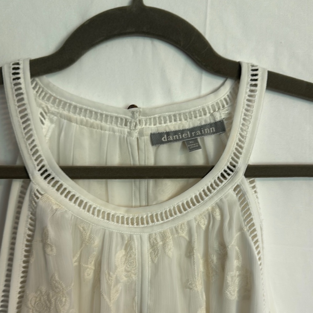 Daniel Rainn White Blouse